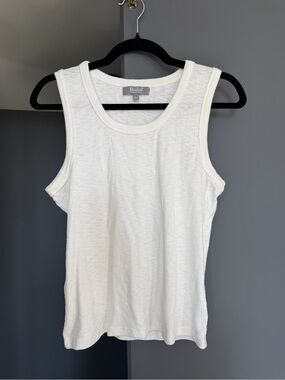 White tank